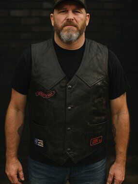 Diamond Plate Leather Motorcycle Vest XXL Black Biker Vest Patches Snap Front